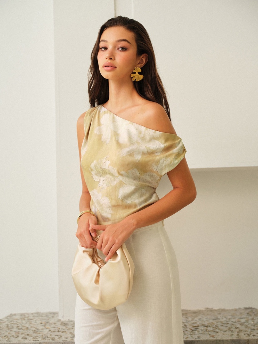 Commense One-Shoulder Floral-Patterned Top